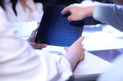 Últimas notícias da empresa sobre De PERC para TOPCon: Qual painel solar você acha que é melhor?